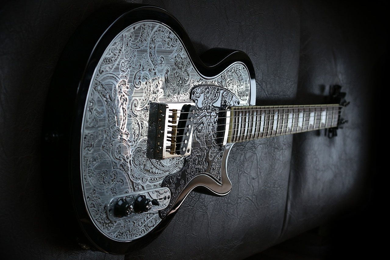 Burny レスポールカスタムタイプ Saymour Duncan搭載！ 【公式通販】