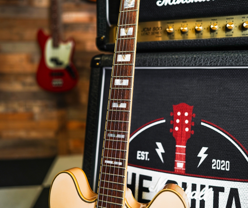 1995 Epiphone Sheraton II in Pearl White - The Guitar Marketplace