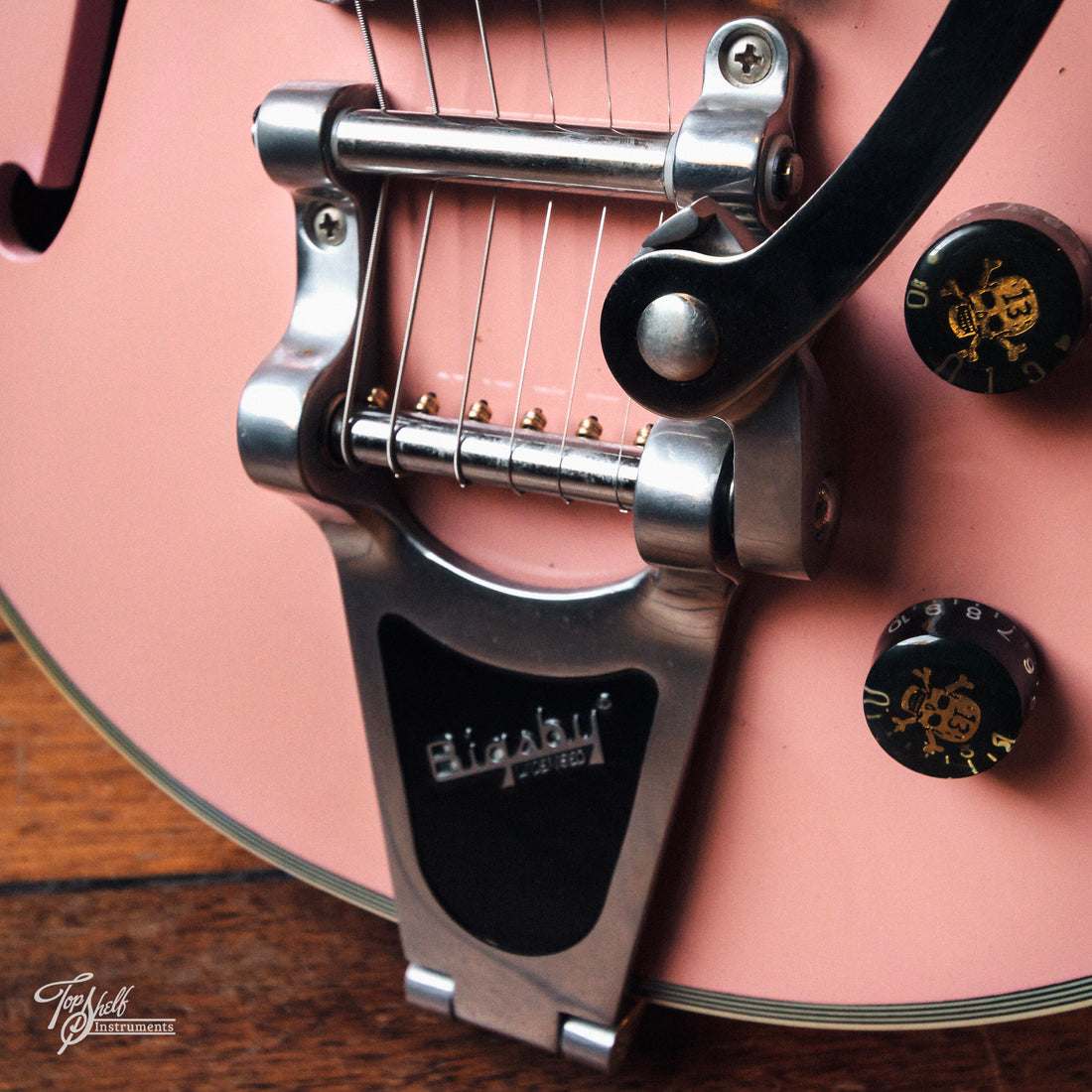 Burny Swanky Spider PLC-70 Pale Pink 2008 – Topshelf Instruments