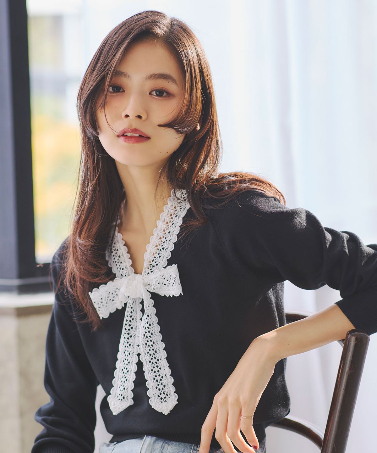 ケミカルレースボウタイニット