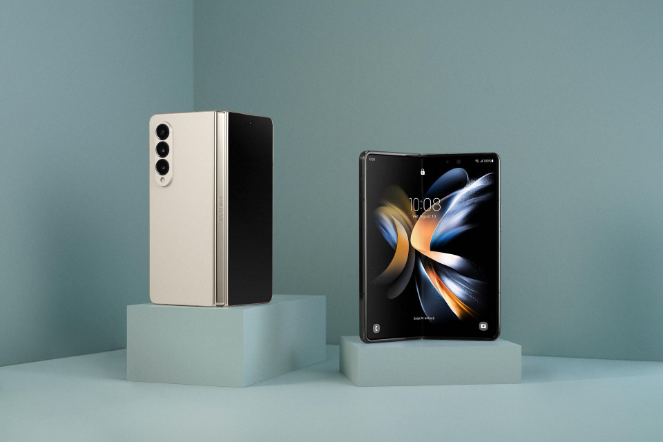 やや訳あり Samsung Galaxy Z Fold4 本体 上位グレード サムスンから