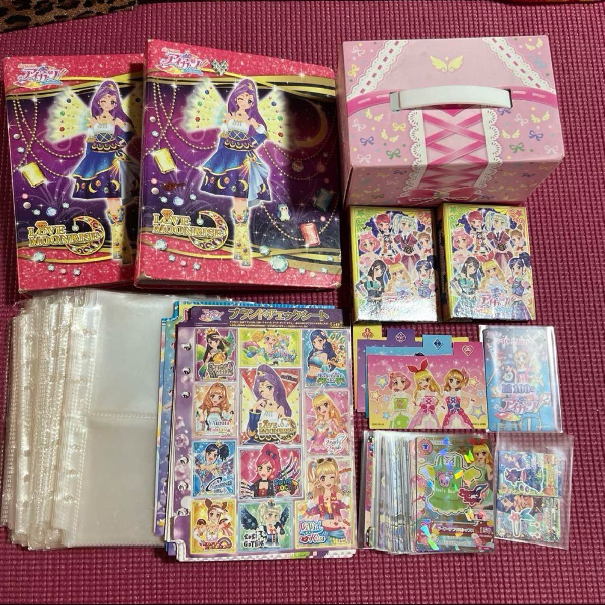 アイカツカードまとめ売り2、300枚くらい アイカツカードまとめ売り2
