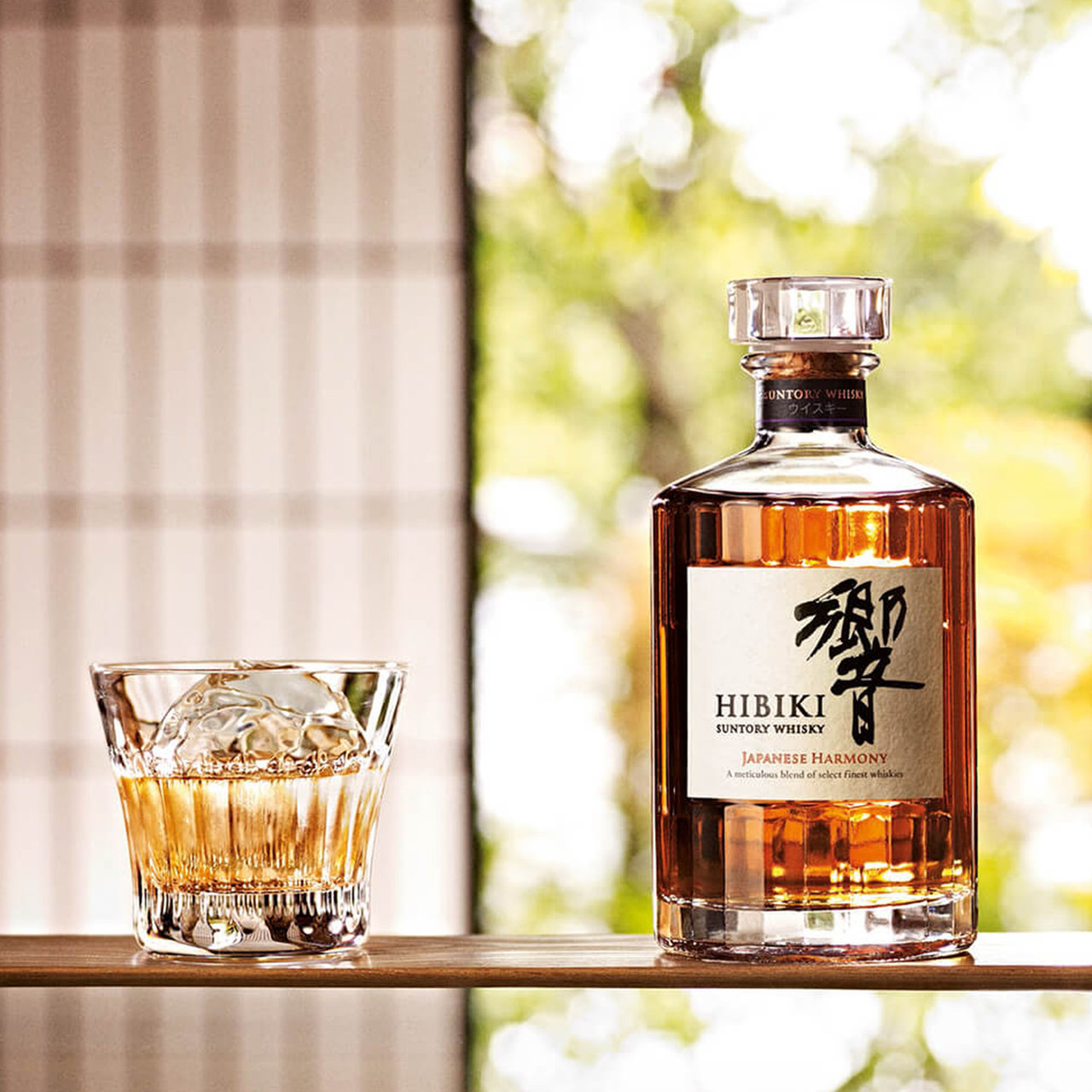 響Hibiki Suntory Whisky 日本のハーモニー Hibiki Harmony Japanese
