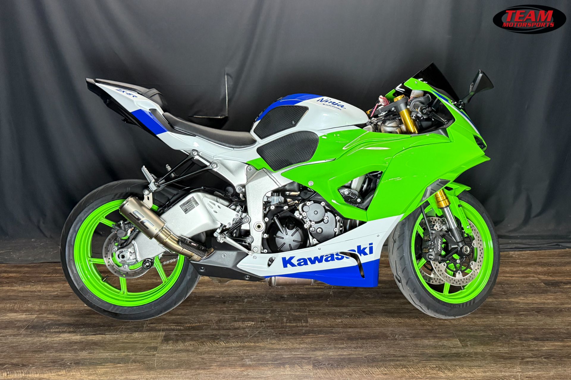 rin New 2024 Kawasaki Ninja ZX-6R 40th Anniversary Edition ABS