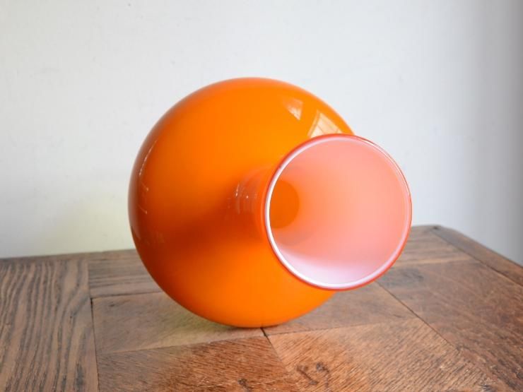 ヴィンテージ オレンジガラス フラワーベース（H26cm）｜アンティーク