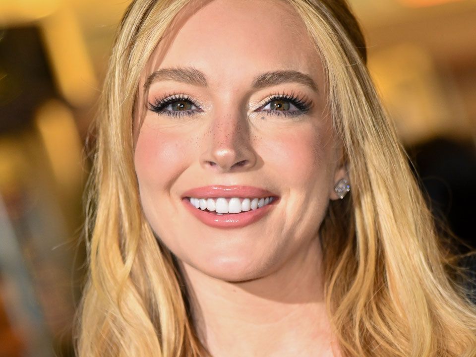 リンジー・ローハン直筆サイン入り2Lサイズ写真…Lindsay Lohan 【公式