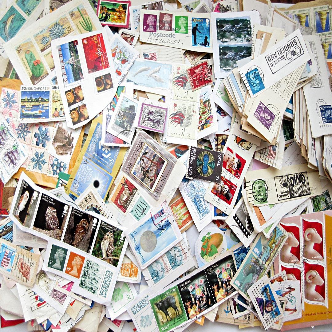 使用済み 紙付き 外国切手 1kg 海外 まとめ売り 大量セット 紙モノ ①外国切手 台紙付き 大量セット 海外切手 まとめ売り 紙モノ ヴィンテージ