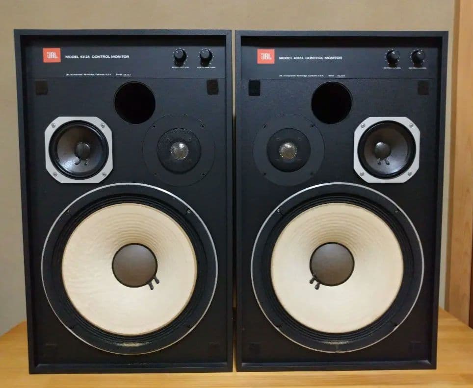 JBL 4312A モニタースピーカー　ペア　右１台 JBL 4312A モニタースピーカー ペア 右1台 JBL 4312A モニター