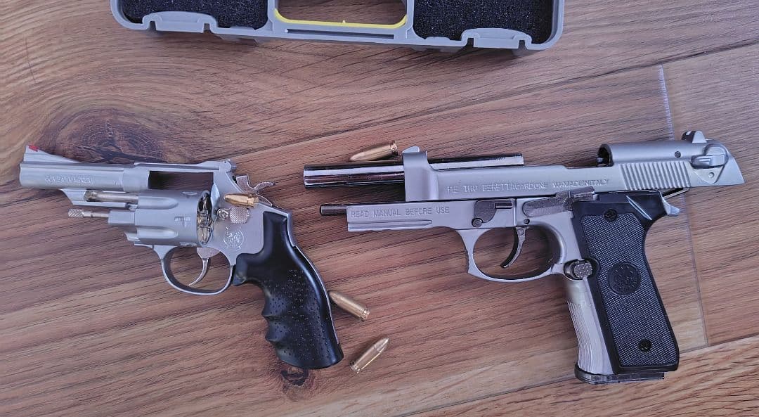 ミニチュアガン 2個セット M29 M92ベレッタ