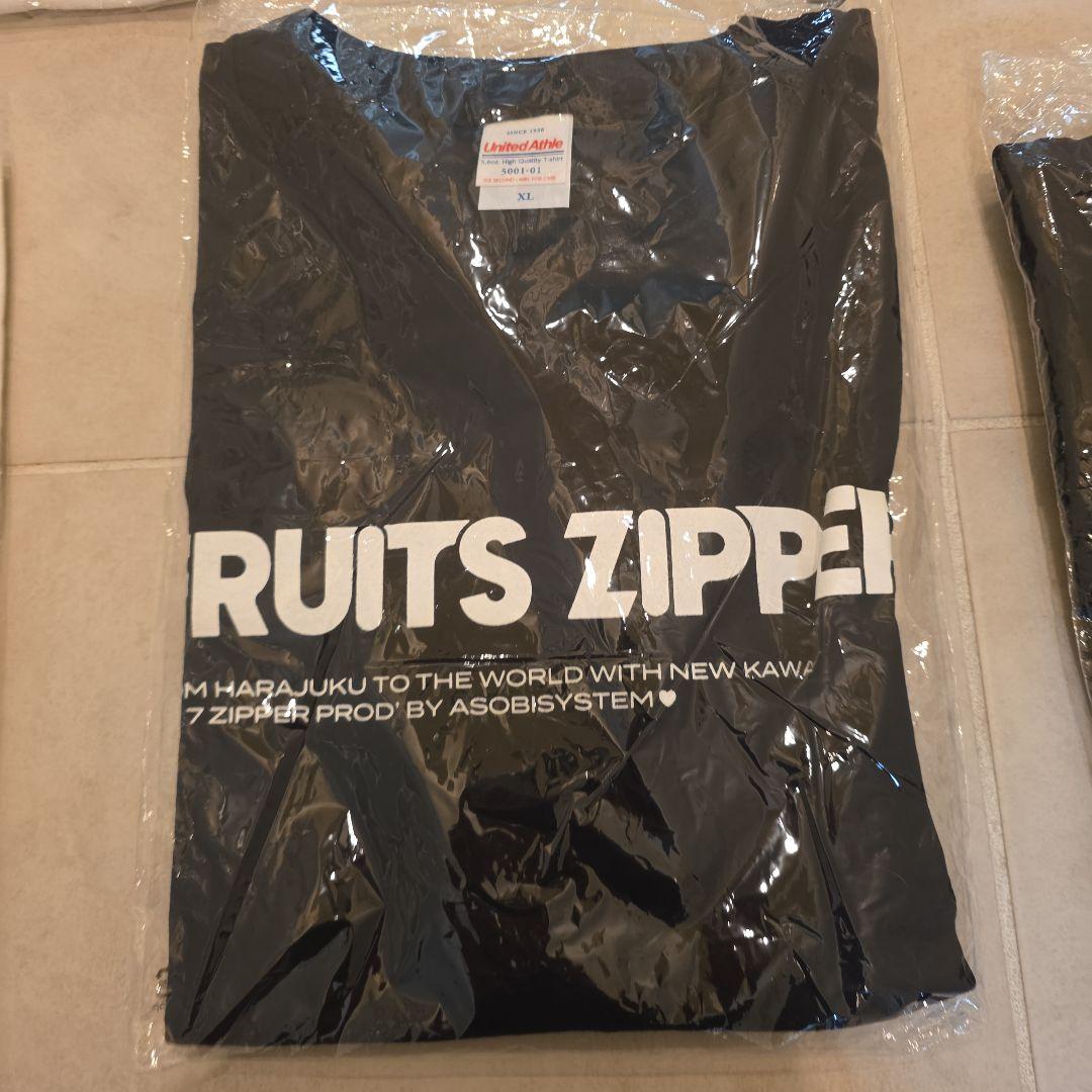 FC限定 復刻 FRUITS ZIPPER 定番Tシャツ ブラック XL FC限定 ブラック ZIPPER XL 定番Tシャツ FRUITS 復刻