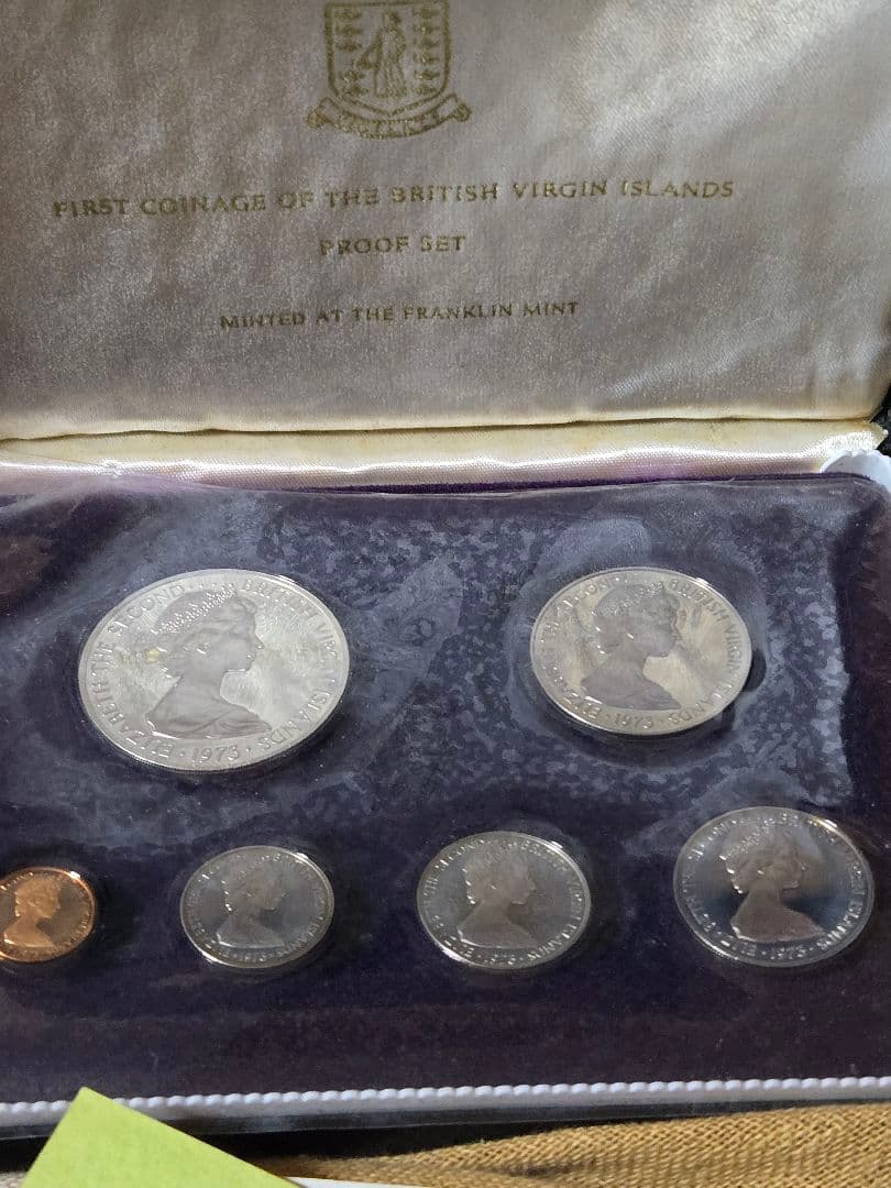 イギリス領 ヴァージン諸島 エリザベス2世 フランクリンミント ミントセット 1976年 英領ヴァージン諸島 ミントセット SV925銀貨入フランクリン