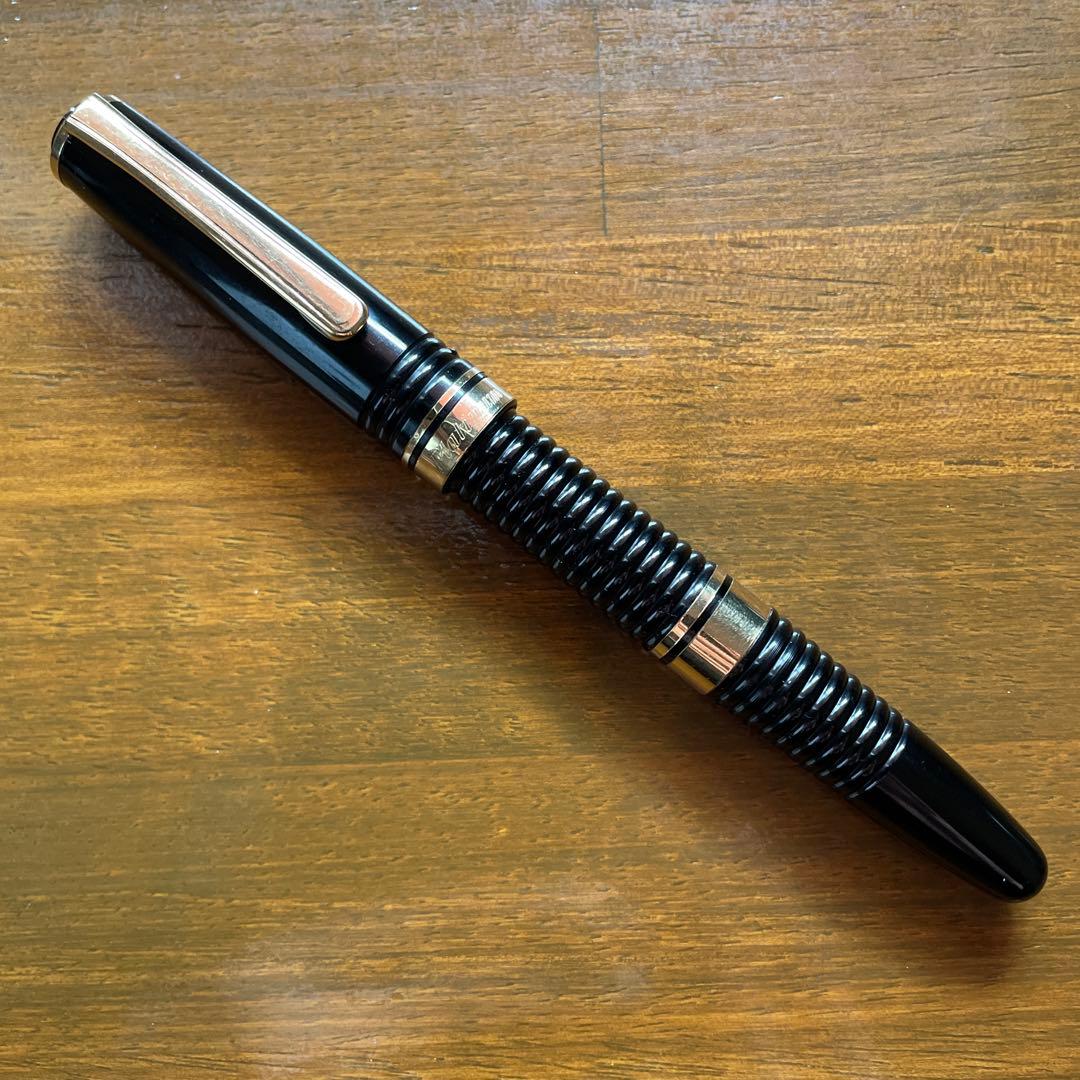 プラチナ万年筆　ギャザード 楽天市場】【PLATINUM/プラチナ】復刻！名品 #3776 ギャザード万年筆